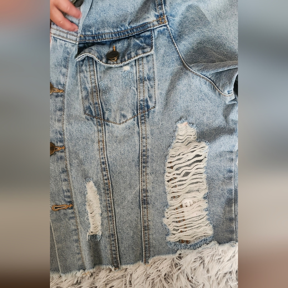 Mono B Puffed Cropped  Denim Jacket - Picture 9 of 12